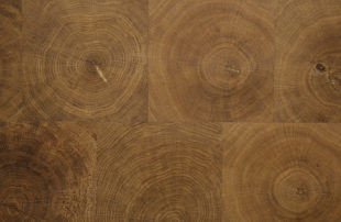 Natural Color Sample of White Oak Engineered End Grain - Kaswell Flooring